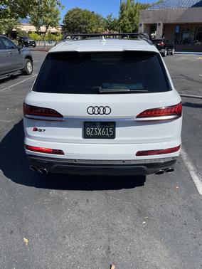 White 2021 Audi SQ7 4.0T Prestige