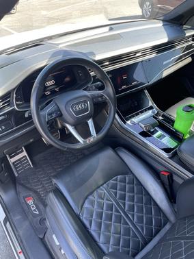 White 2021 Audi SQ7 4.0T Prestige