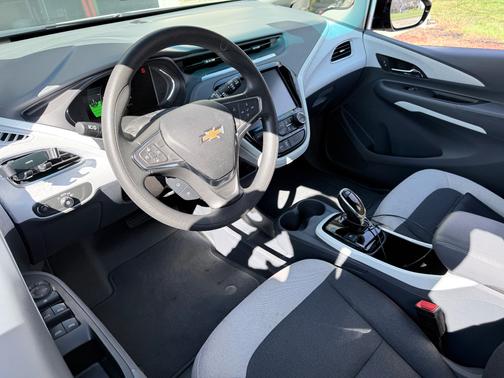 2021 Chevrolet Bolt EV LT