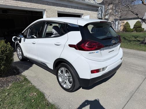 2021 Chevrolet Bolt EV LT