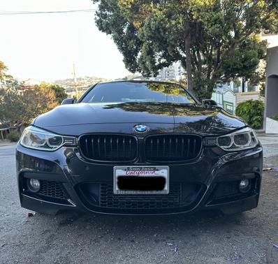2015 BMW 328 i