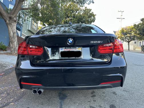 2015 BMW 328 i