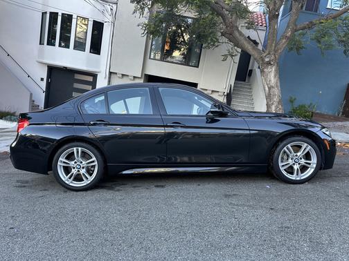 2015 BMW 328 i