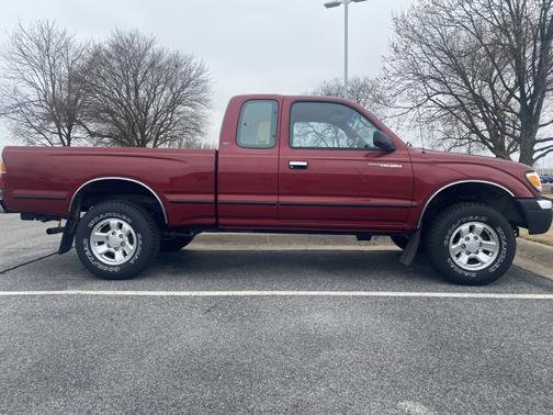 1998 Toyota Tacoma PreRunner Xtracab
