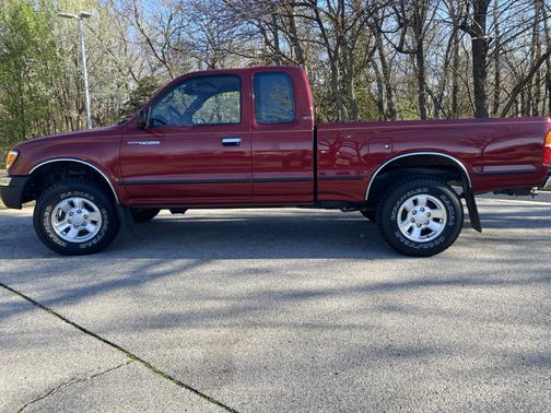 1998 Toyota Tacoma PreRunner Xtracab