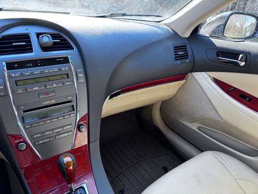 2010 Lexus ES 350 Base