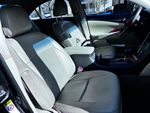 2010 Lexus ES 350 Base