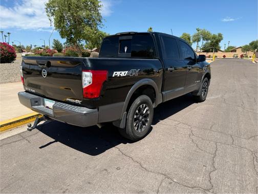 2017 Nissan Titan PRO-4X