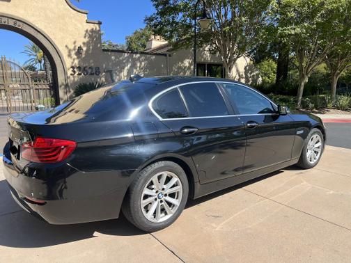 2016 BMW 528 i