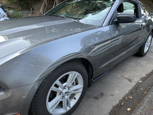 2010 Ford Mustang Base