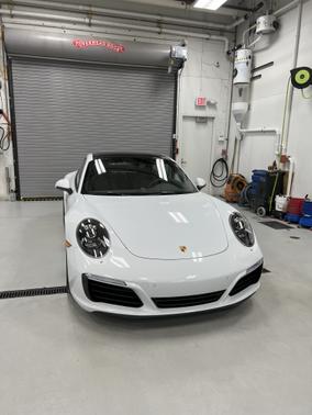 2017 Porsche 911 Carrera