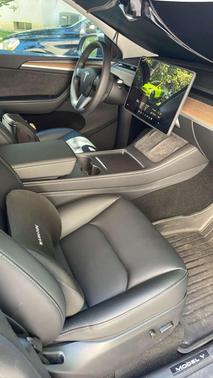 Gray 2024 Tesla Model Y Long Range
