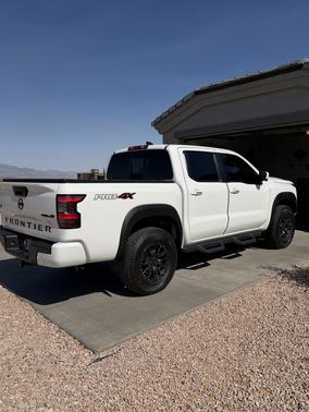 White 2023 Nissan Frontier PRO-4X
