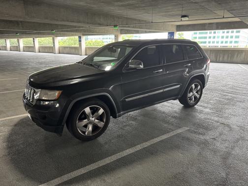 2011 Jeep Grand Cherokee Overland