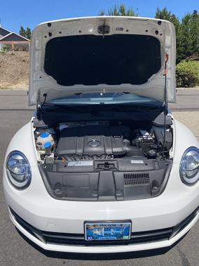 2012 Volkswagen Beetle Base