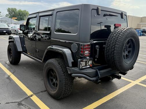 2016 Jeep Wrangler Unlimited Sahara