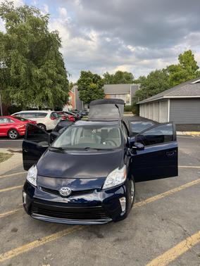 Blue 2012 Toyota Prius Three