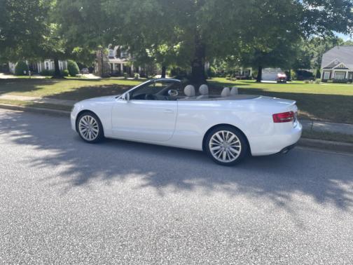 2010 Audi A5 2.0T Premium Plus
