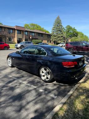 Blue 2008 BMW 335 i