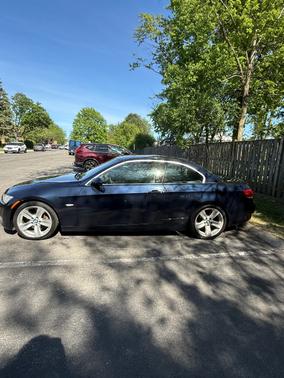 Blue 2008 BMW 335 i