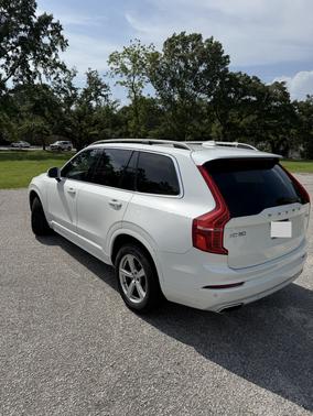 White 2016 Volvo XC90 T5 Momentum