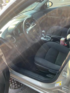 Gold 2015 Chevrolet Cruze 1LT