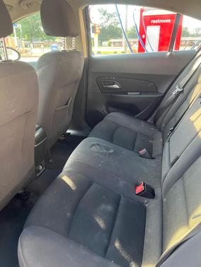 Gold 2015 Chevrolet Cruze 1LT
