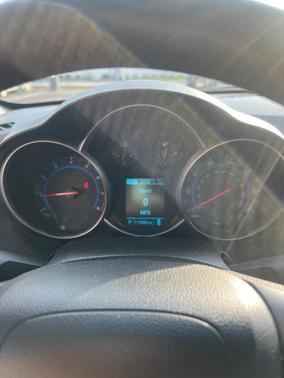 Gold 2015 Chevrolet Cruze 1LT