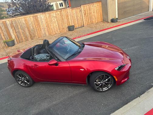 Red 2016 Mazda MX-5 Miata Grand Touring