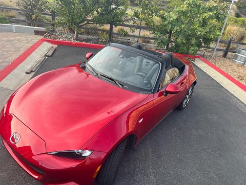 Red 2016 Mazda MX-5 Miata Grand Touring