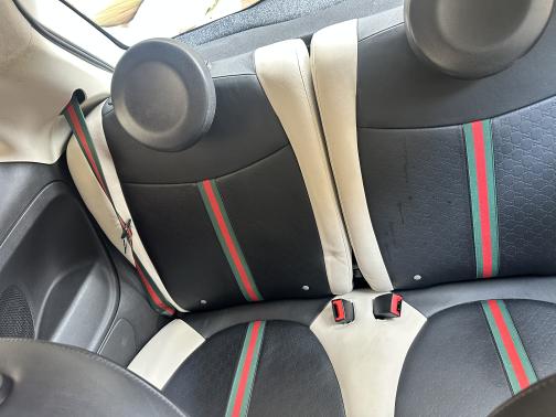 2013 FIAT 500 Lounge