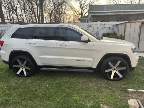 2012 Jeep Grand Cherokee Laredo