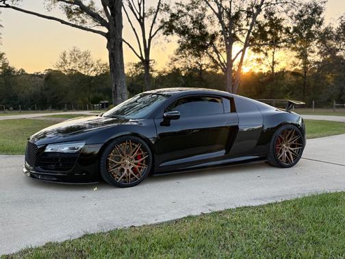 2015 Audi R8 5.2 plus