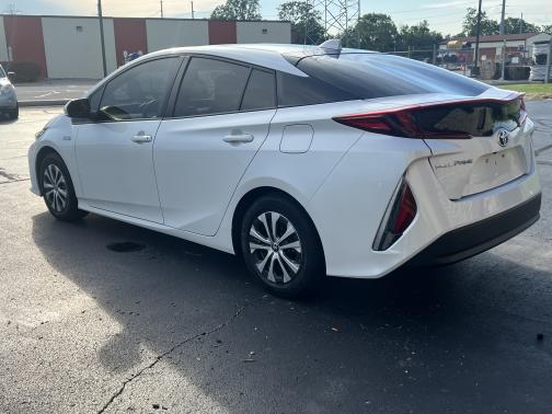 2021 Toyota Prius Prime LE