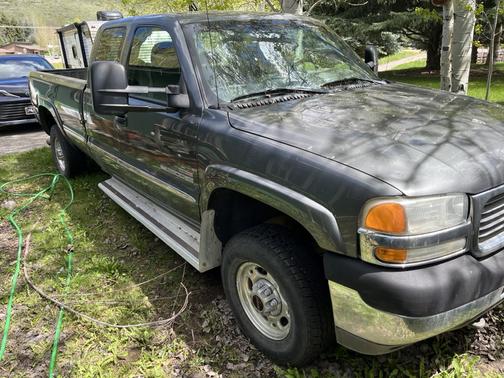 2002 GMC Sierra 2500 SLE H/D Extended Cab