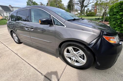 2011 Honda Odyssey Touring Elite