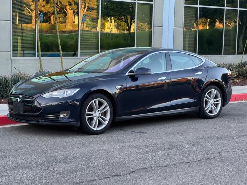 2013 Tesla Model S Performance