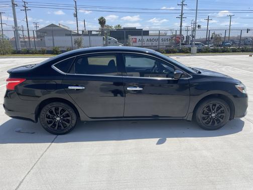 Black 2018 Nissan Sentra S