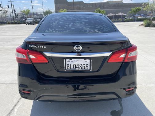 Black 2018 Nissan Sentra S