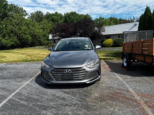 Gray 2017 Hyundai ELANTRA Limited