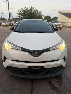 White 2019 Toyota C-HR Limited