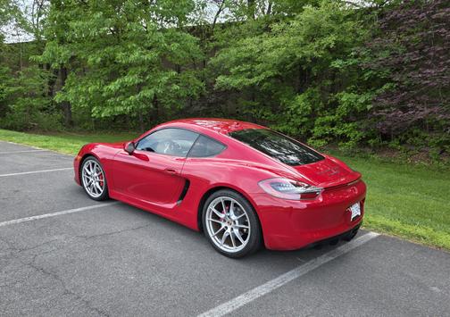 2015 Porsche Cayman GTS