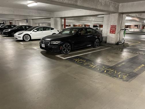 2023 BMW 530e Base