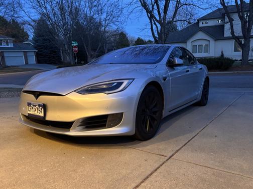 2017 Tesla Model S 75D