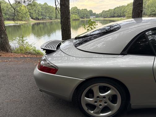 2000 Porsche 911 911 Carrera 4 Cabriolet