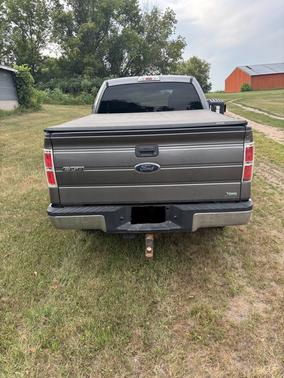 Gray 2010 Ford F-150 Lariat SuperCab