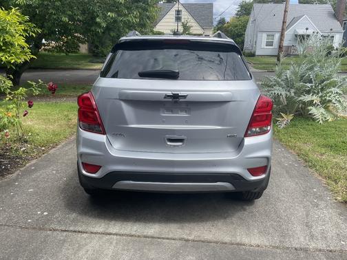 Silver 2019 Chevrolet Trax LT