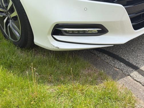 White 2018 Honda Accord Hybrid Touring