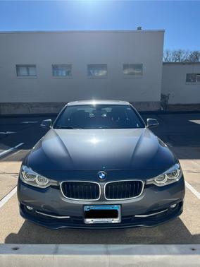 2018 BMW 330 i xDrive