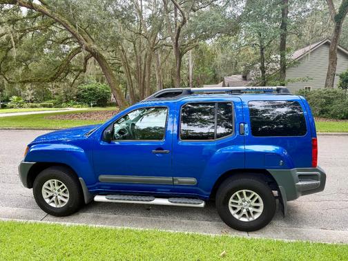 Blue 2015 Nissan Xterra S